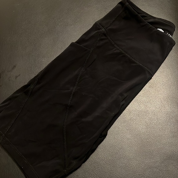 Born Primitive biker shorts - Picture 2 of 2